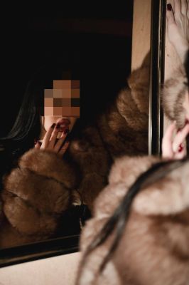 Адель — знакомства для секса в Перми